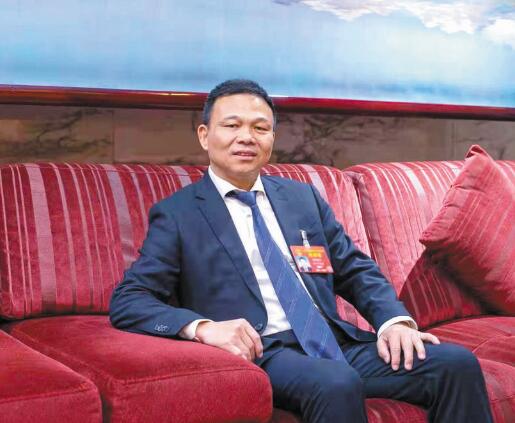強電網優服務 推動城鄉一體化發展——訪全國人大代表、奧克斯集團有限公司董事長鄭堅江