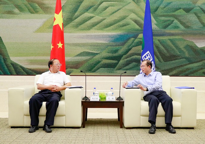 國家電投總經(jīng)理、黨組副書記江毅會見湖北省武漢市委常委、武漢經(jīng)開區(qū)工委書記劉子清