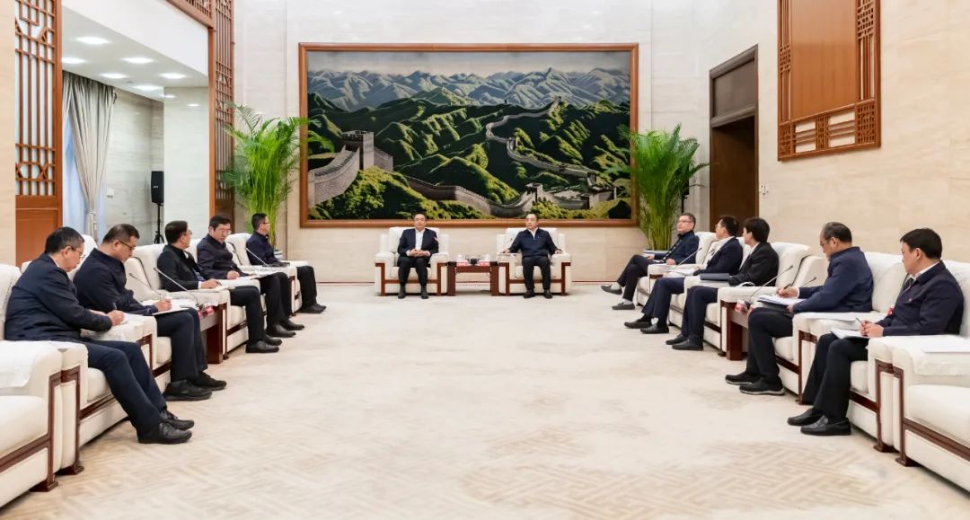 大唐集團(tuán)黨組書記、董事長鄒磊會見哈電集團(tuán)黨委書記、董事長曹志安