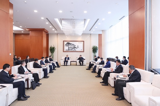 華能集團有限公司總經理、黨組副書記鄧建玲會見淄博市委書記馬曉磊