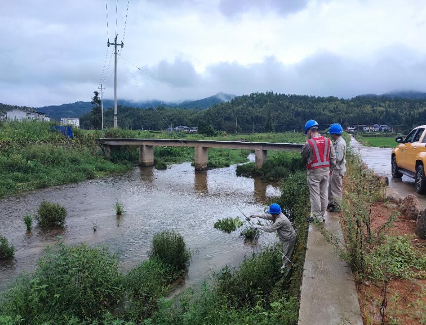 國網泰寧縣供電公司提前備戰 防抗臺風“杜蘇芮”