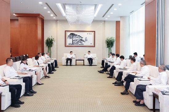華能集團黨組書記、董事長溫樞剛會見山西省委常委、太原市委書記韋韜
