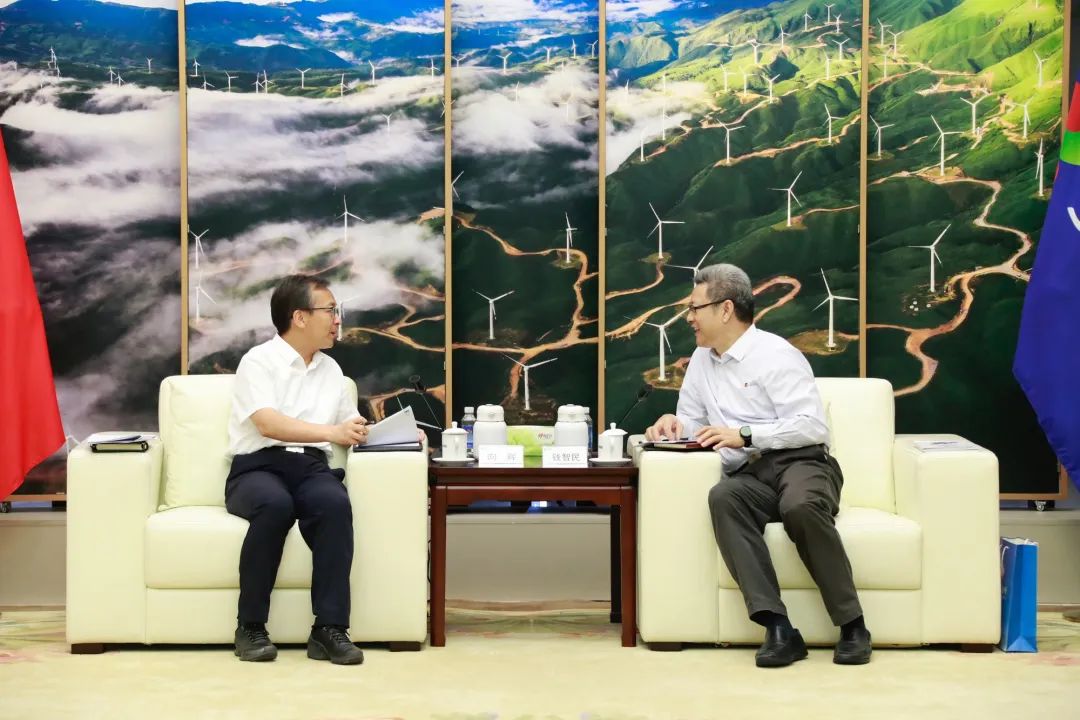 國(guó)家電投黨組書記、董事長(zhǎng)錢智民會(huì)見河北省滄州市市長(zhǎng)向輝