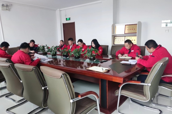 內蒙古電力集團烏海千里山供電公司：嚴明紀律，廉潔過節