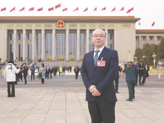 【兩會好聲音】全國人大代表，國網(wǎng)山東公司董事長、黨委書記 王志偉：推動新能源高質(zhì)量發(fā)展 助力美麗中國建設(shè)