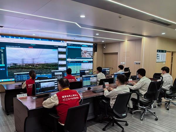 國網上海超高壓公司全力迎戰臺風“普拉桑” 全力確保城市主電網安全穩定運行