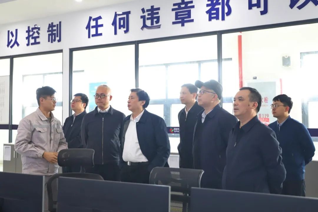 中國工程院院士謝和平調(diào)研前詹風電、前詹港電