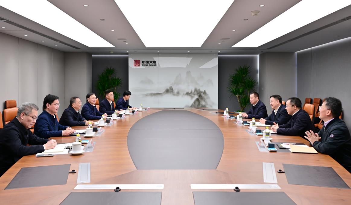 中國大唐董事長鄒磊、總經理張傳江與中廣核董事長楊長利、總經理高立剛會談